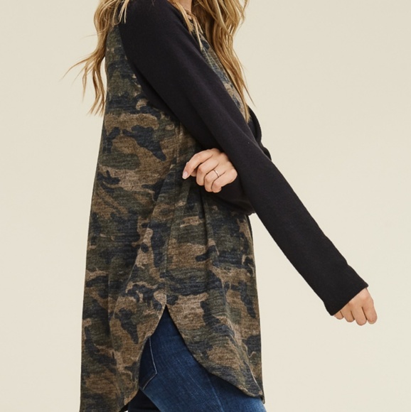 Camo Hacci Raglan - 2 SMALLS LEFT! - Picture 3 of 3